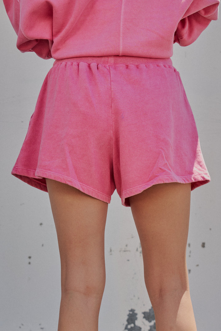 Sporty Chill Lounge Shorts | wholesale pants | Trend Notes