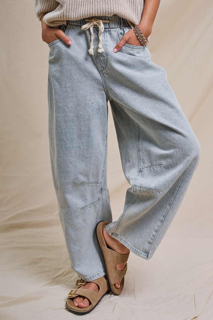 Laid-Back Light Wash Barrel Denim Pants in LT DENIM - Women's Wholesale Wide Leg Jeans | Trend Notes