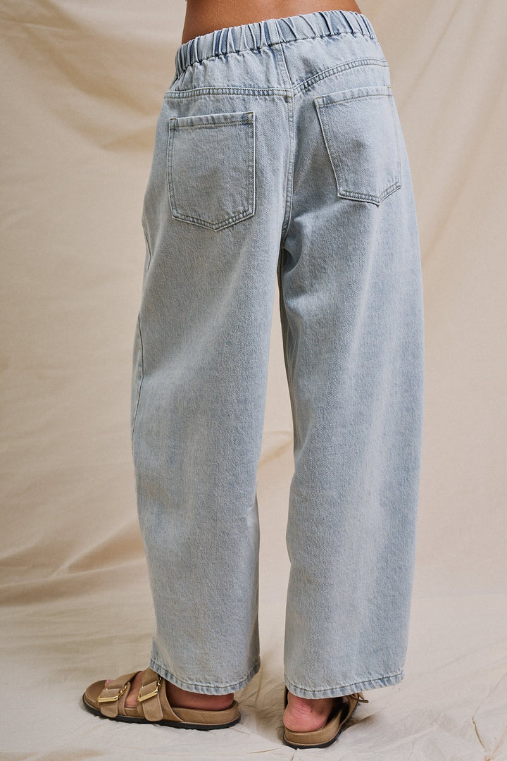 Laid-Back Light Wash Barrel Denim Pants in LT DENIM - Women's Wholesale Wide Leg Jeans | Trend Notes