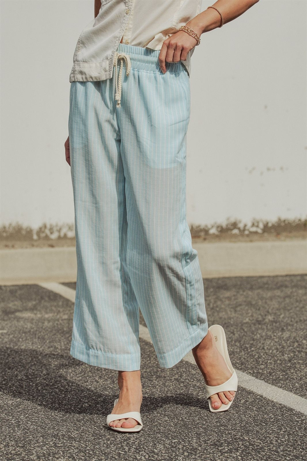 Coastal Ease Striped Linen Pants in BLUE STRIPE - Women's Wholesale Pants | Trend Notes