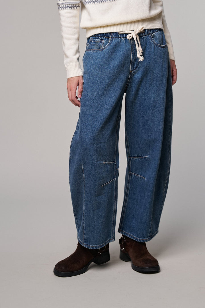 Laid-Back Light Wash Barrel Denim Pants in MEDIUM DENIM - Women's Wholesale Wide Leg Jeans | Trend Notes