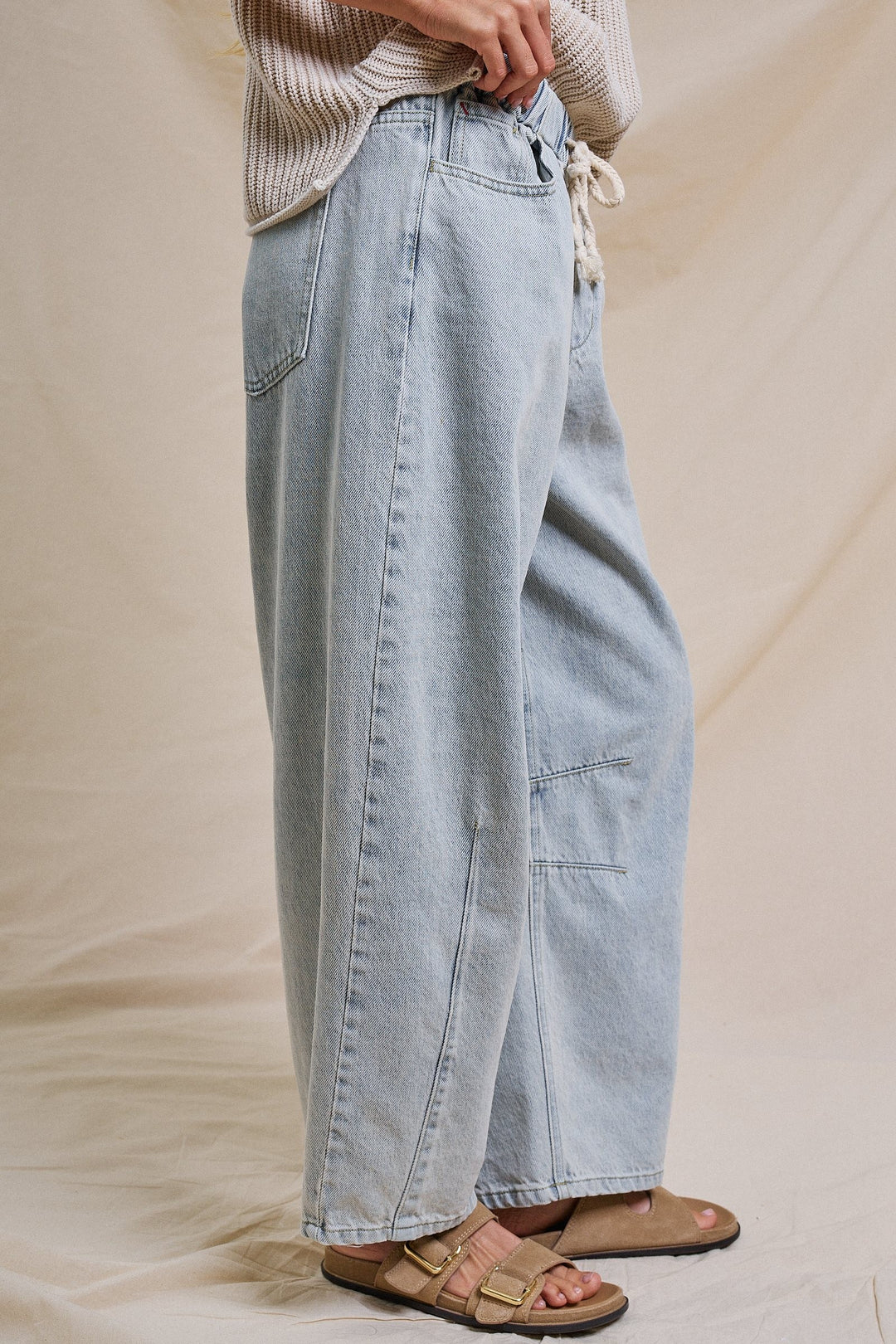 Laid-Back Light Wash Barrel Denim Pants in LT DENIM - Women's Wholesale Wide Leg Jeans | Trend Notes