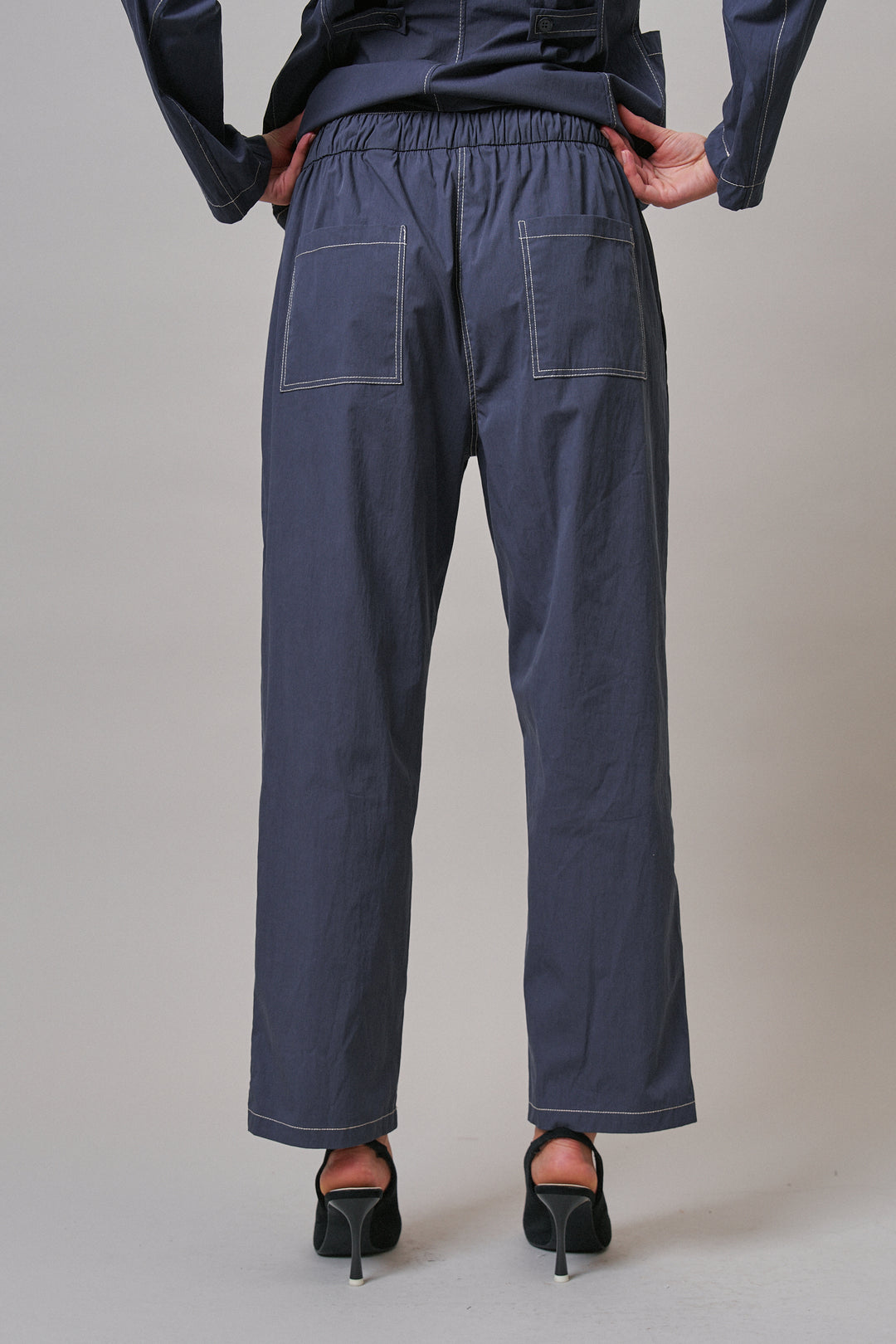 Elastic Waist Contrast Stitch Woven Pants in NAVY - Women's Wholesale Pants | Trend Notes