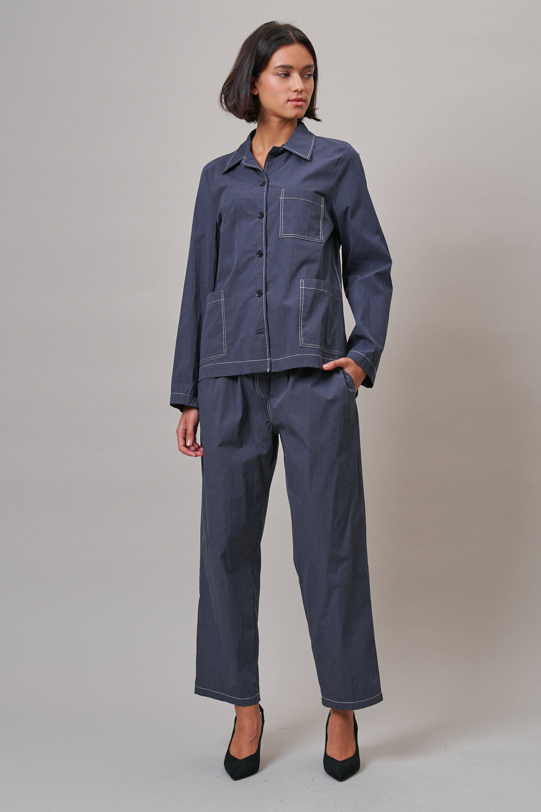 Elastic Waist Contrast Stitch Woven Pants in NAVY - Women's Wholesale Pants | Trend Notes