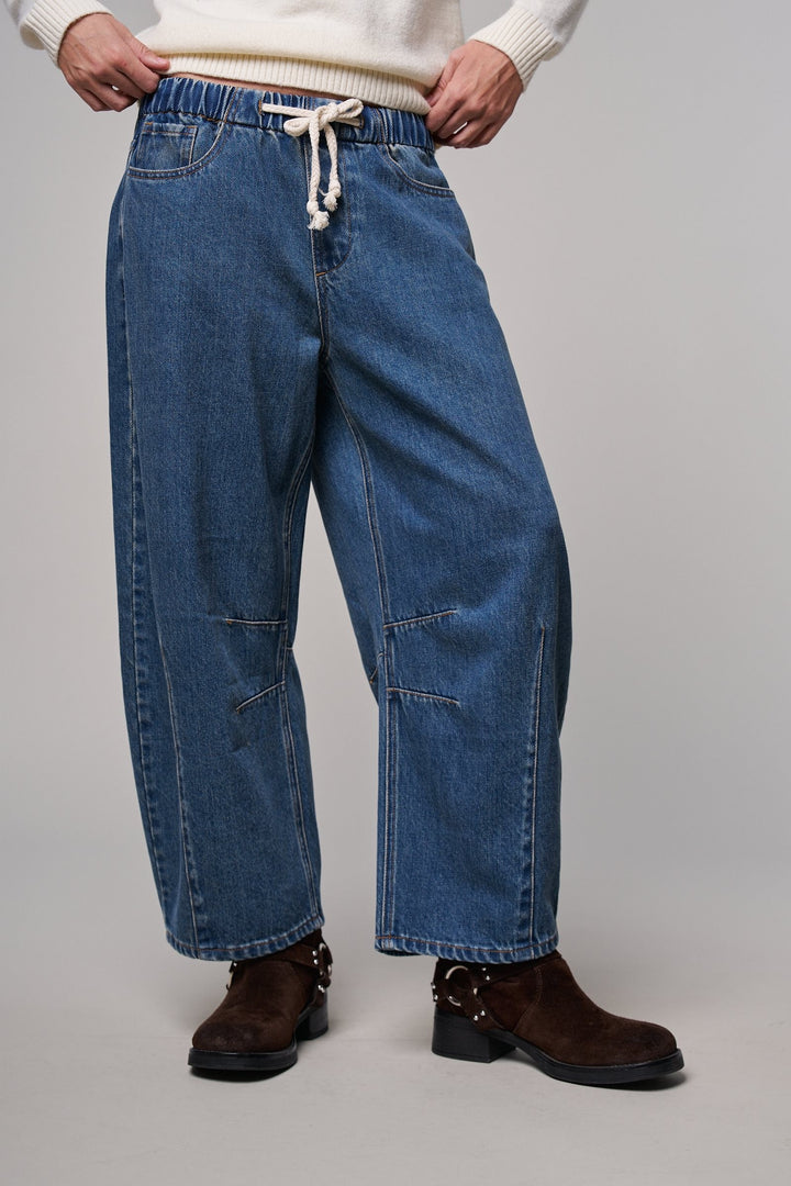 Laid-Back Light Wash Barrel Denim Pants in MEDIUM DENIM - Women's Wholesale Wide Leg Jeans | Trend Notes