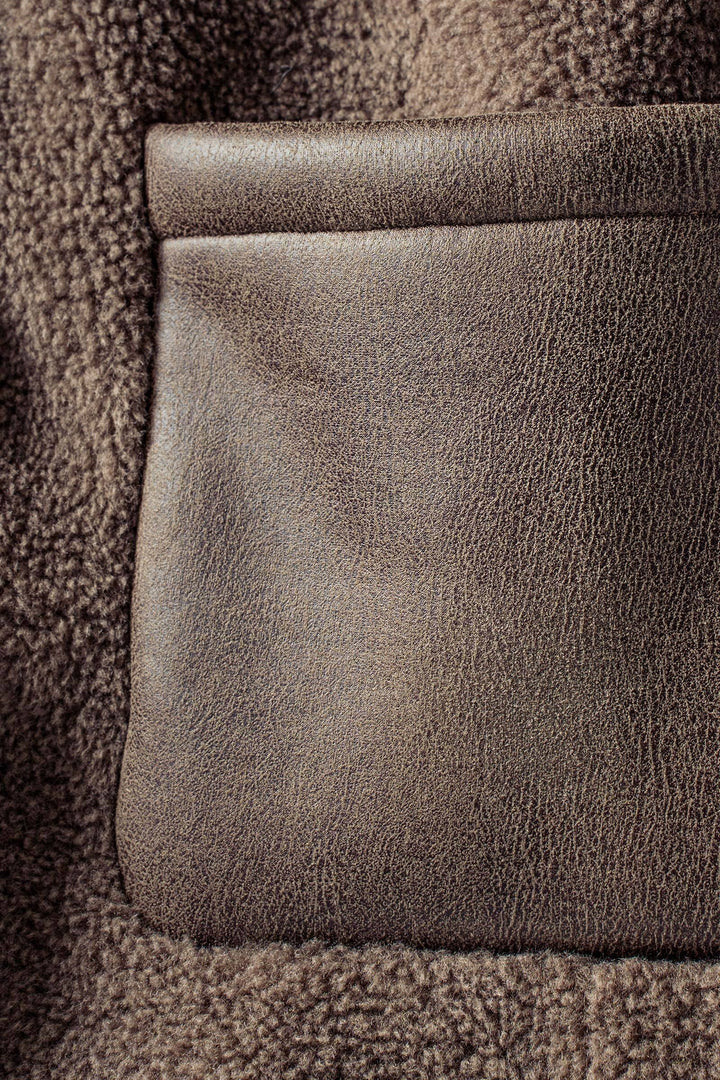 cozy boxy shearling jacket with suede pocket - brown (additional view)