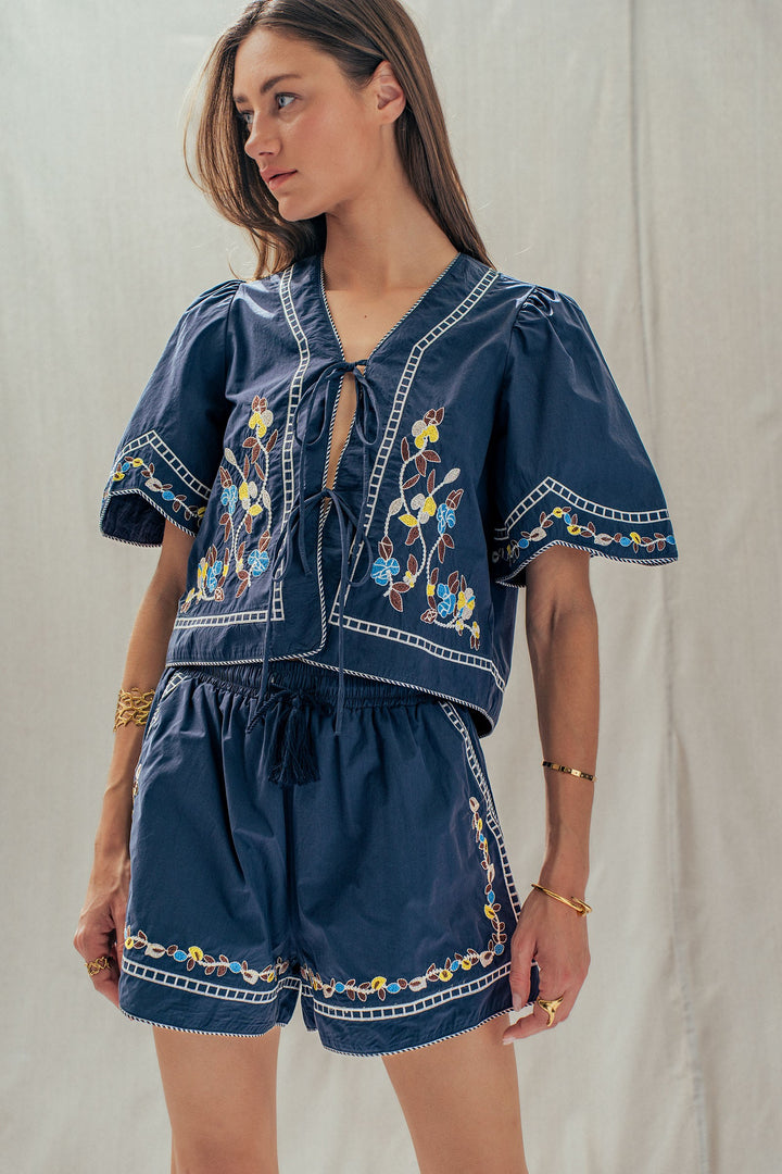 vintage inspired embroidered trim cotton shorts - navy (additional view)