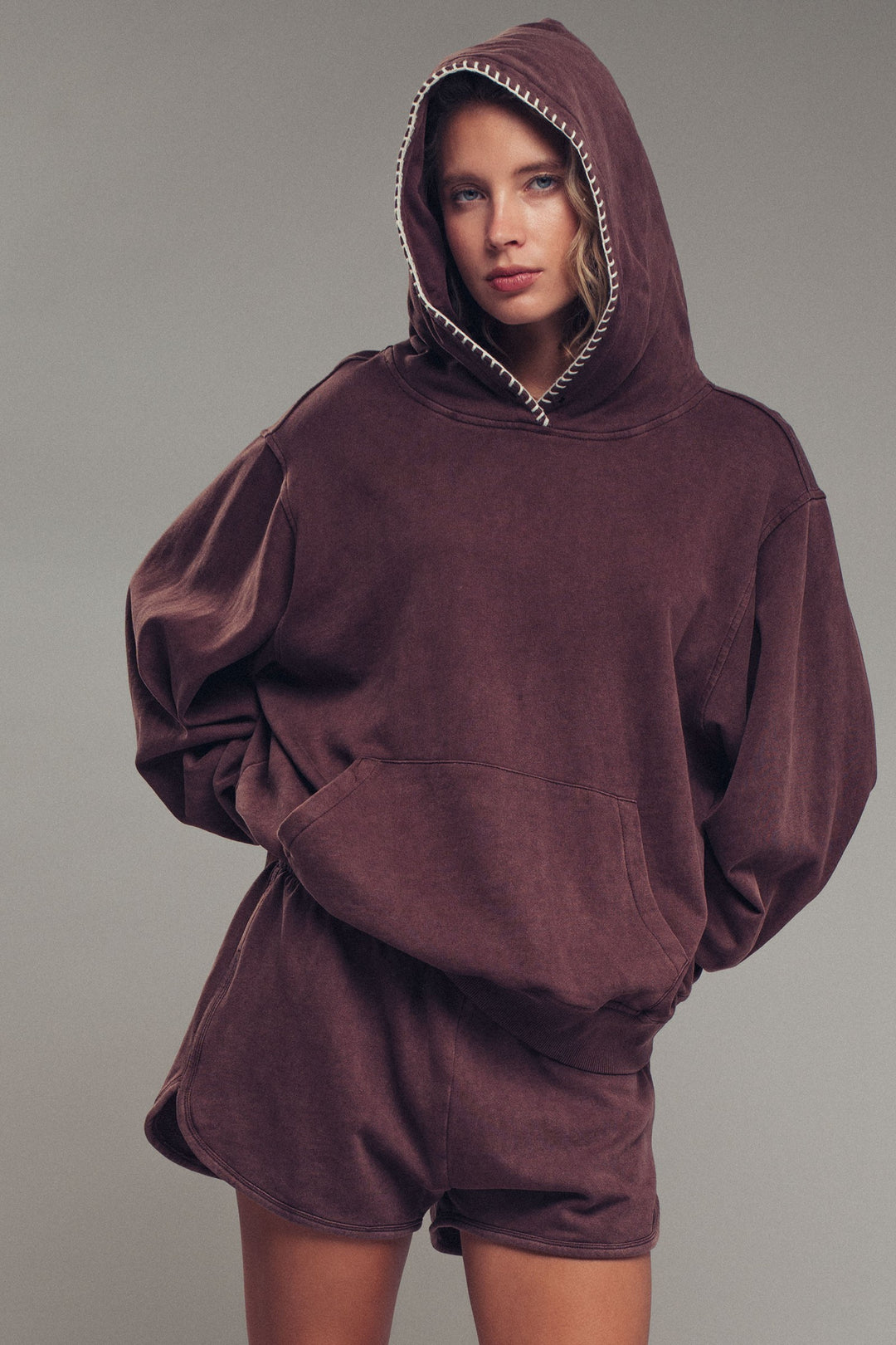 relaxed fit washed fleece hoodie with stitching - brown