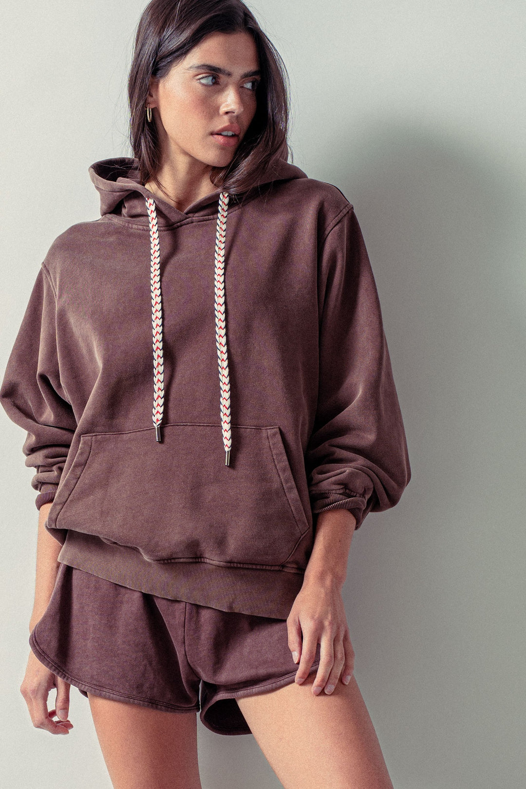 oversized hoodie w vintage washed brushed fabric - brown