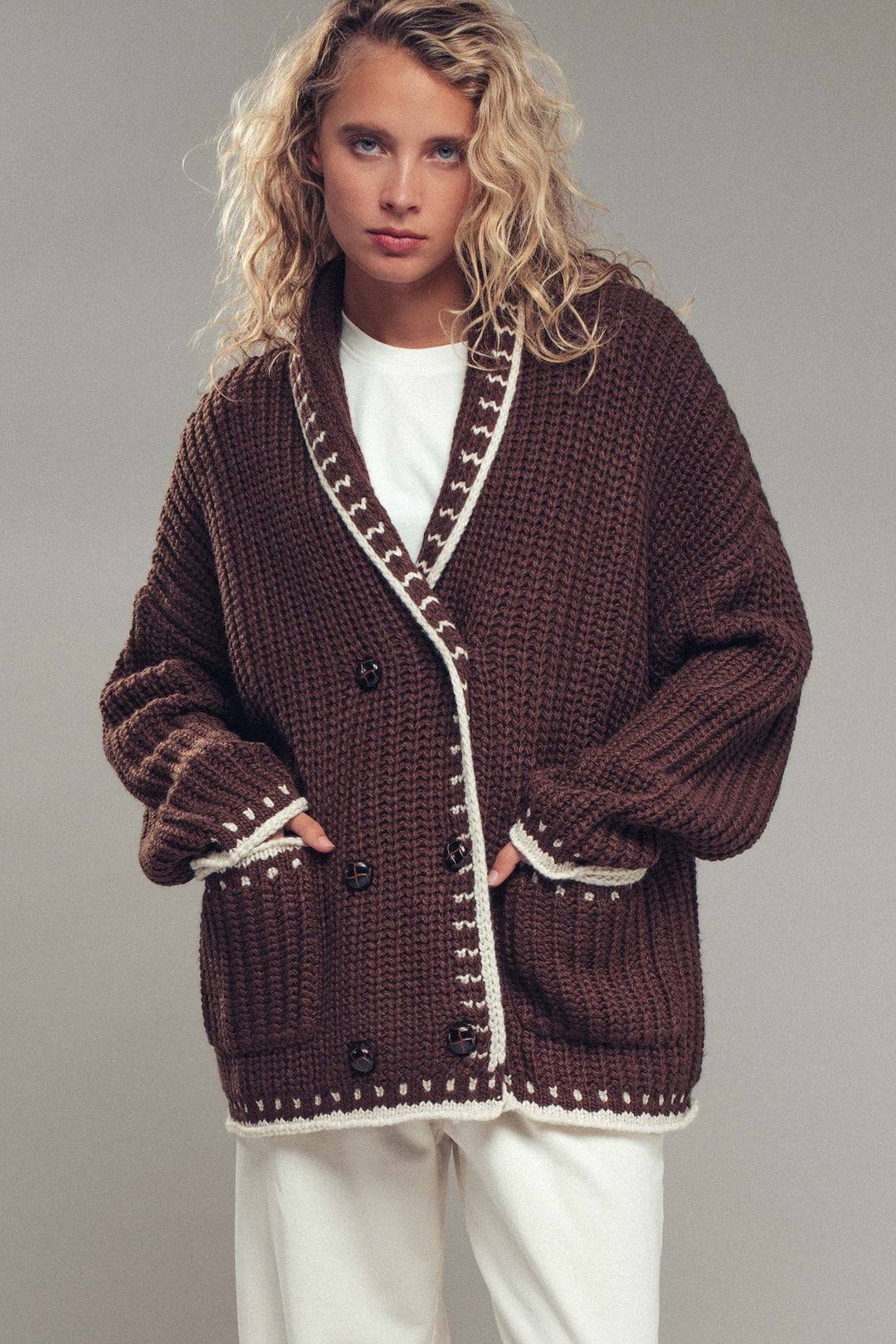 chunky knit cardigan sweater with stitch looks - brown (additional view)