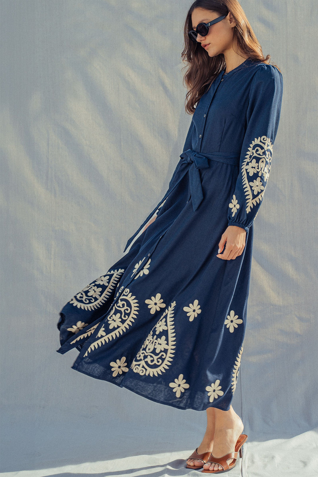 embroidered maxi dress - navy (additional view)