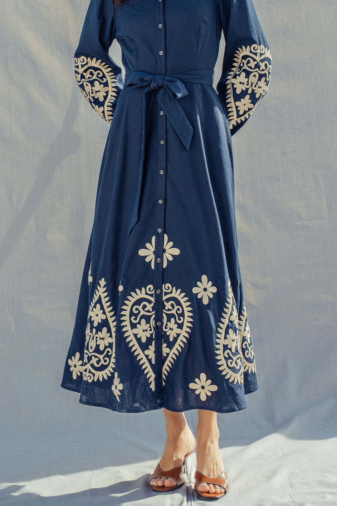 embroidered maxi dress - navy (additional view)