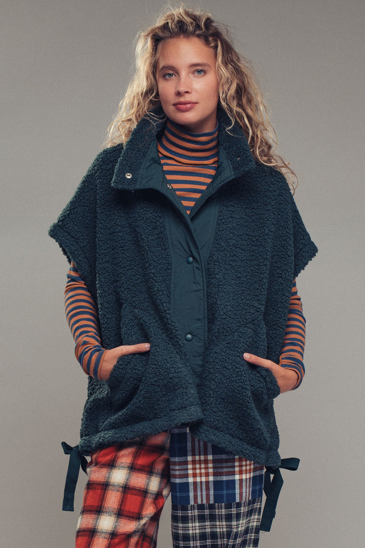 Cozy Boho Western Sherpa Vest for Casual Looks | wholesale outerwear | Trend Notes