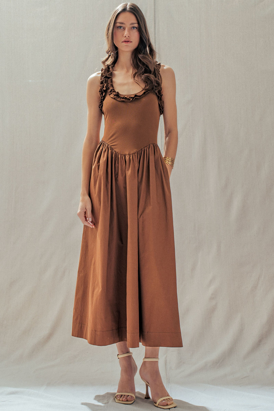 soft ruffle bodice midi dress - brown