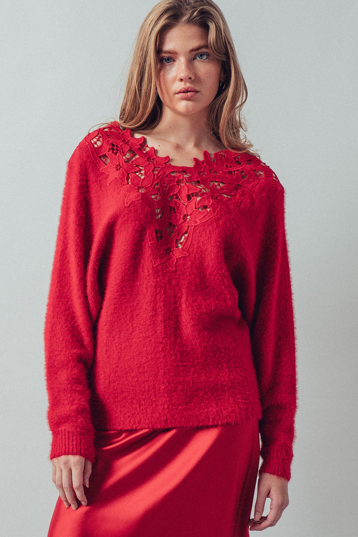 floral lace detail fuzzy knit sweater - red