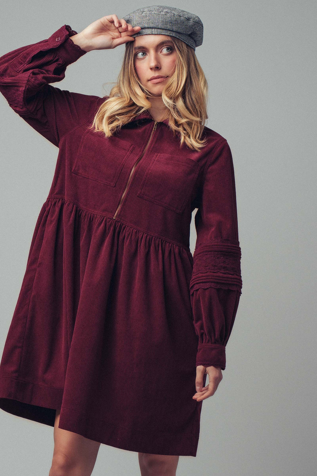 corduroy sleeve lace detail shirt dress - burgundy