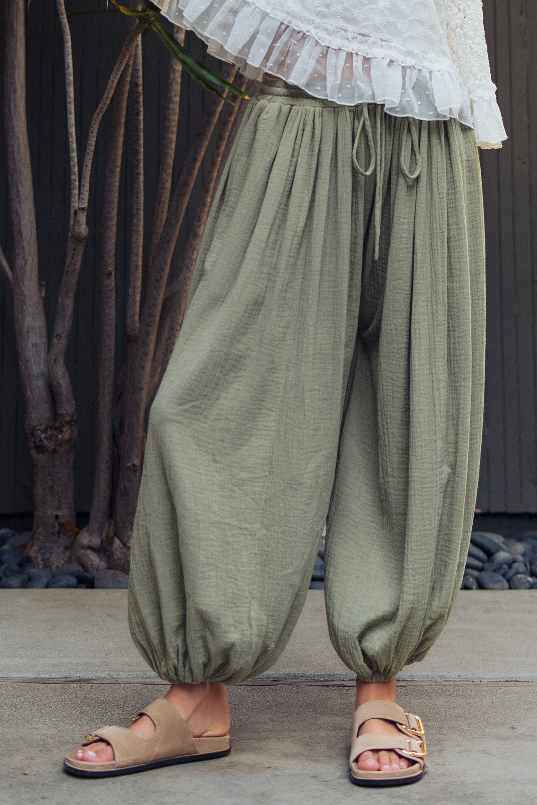 drift cotton gauze balloon pant - olive
