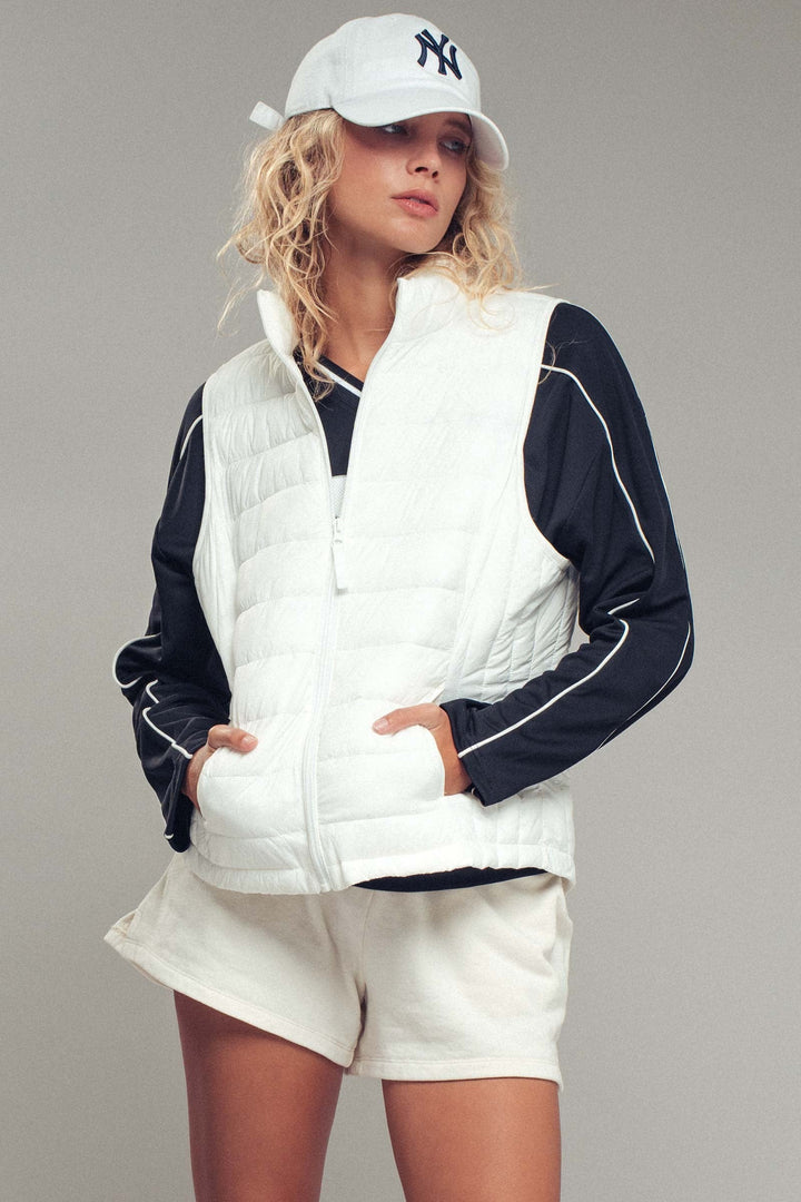 4n Lightweight Quilted Vest Cozy Layering Piece, additional view