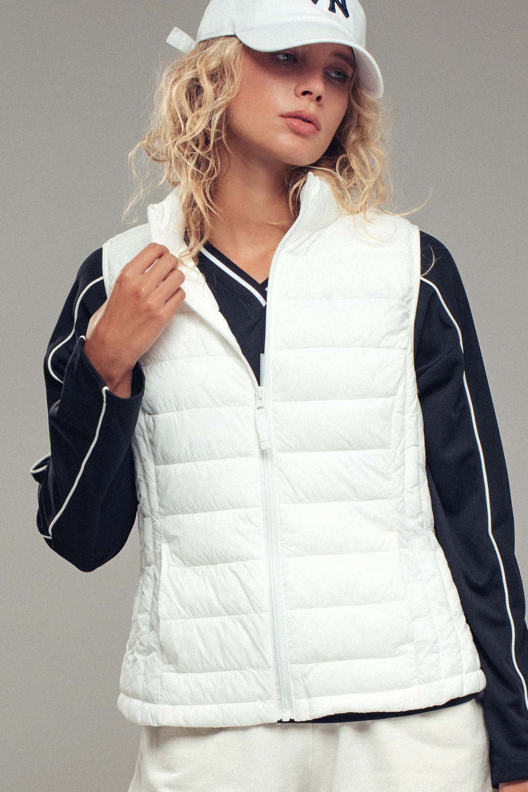 4n Lightweight Quilted Vest Cozy Layering Piece, additional view