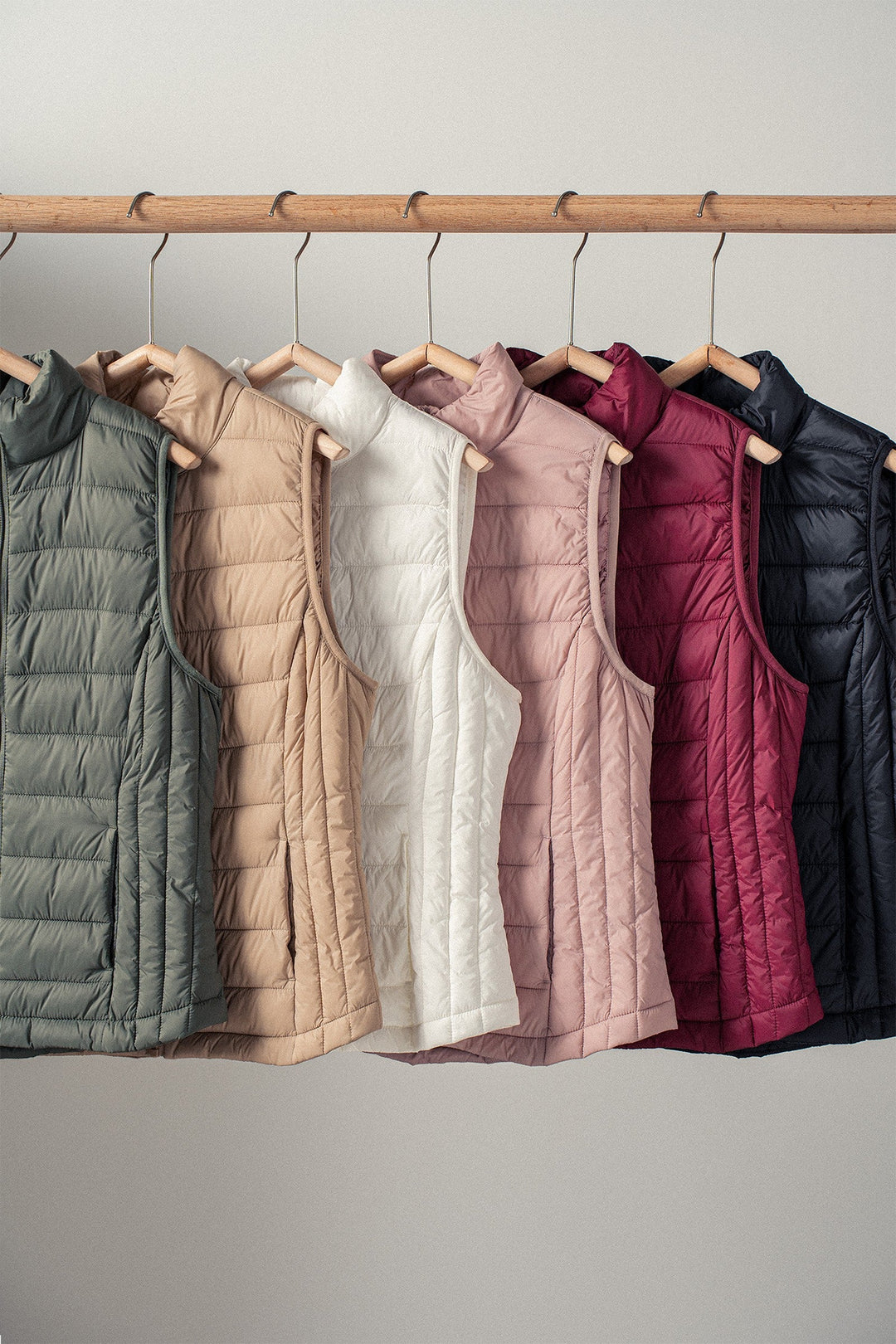 4n Lightweight Quilted Vest Cozy Layering Piece, additional view