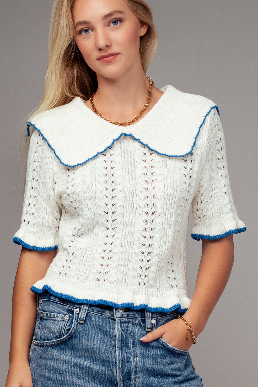 sweetheart collar crochet knit top - whiteblue
