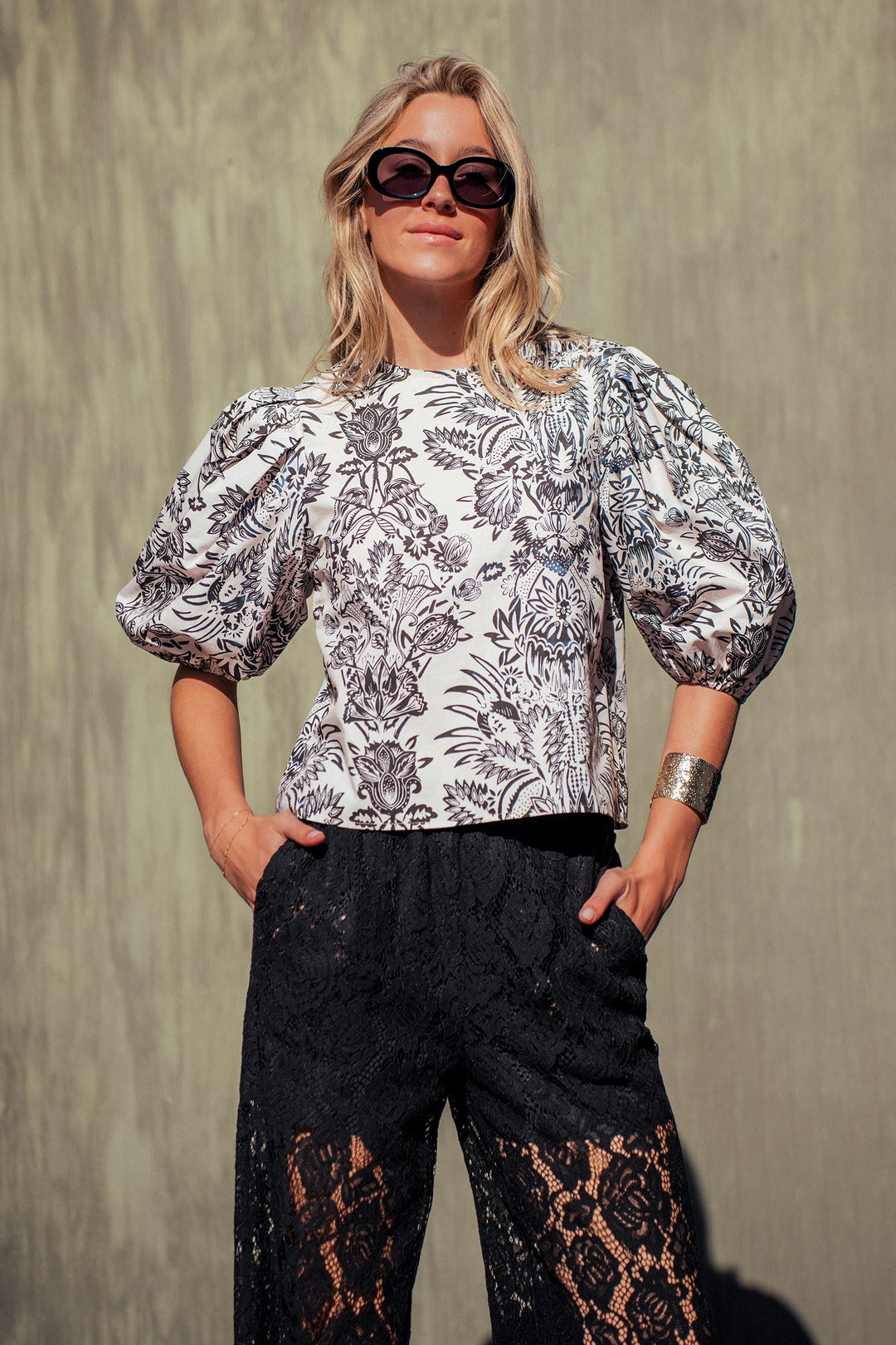 botanical print puff sleeve blouse - ivory black (additional view)