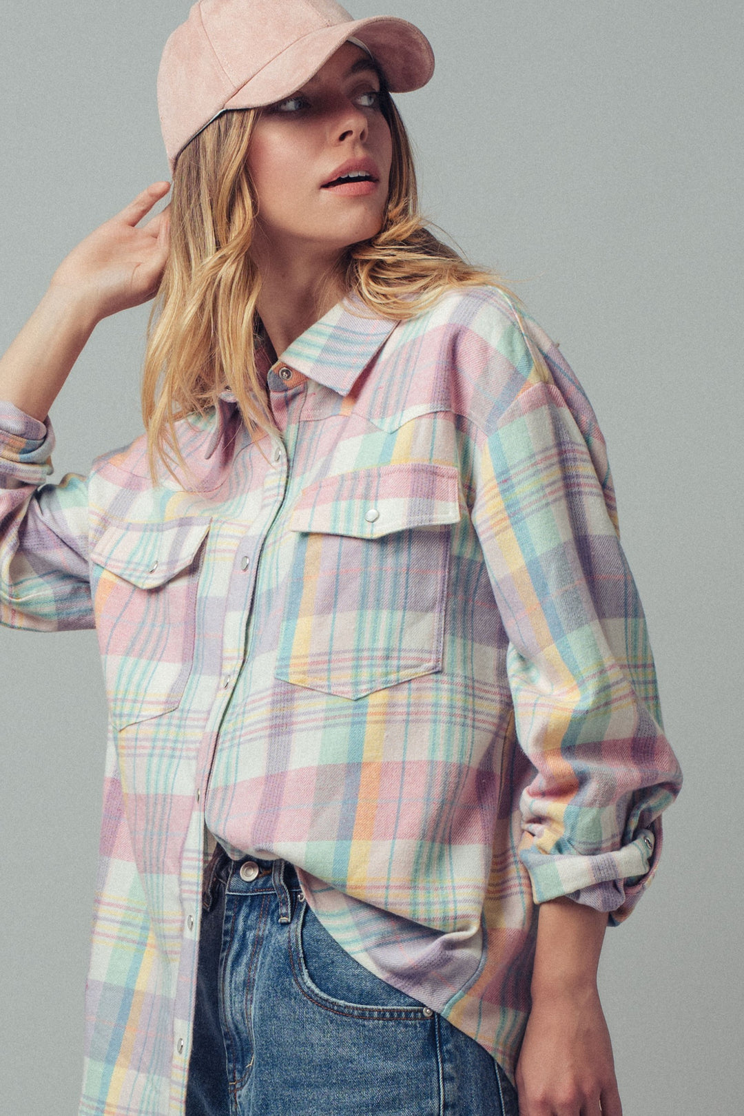 oversized plaid button up flannel shirt w pockets - default (additional view)