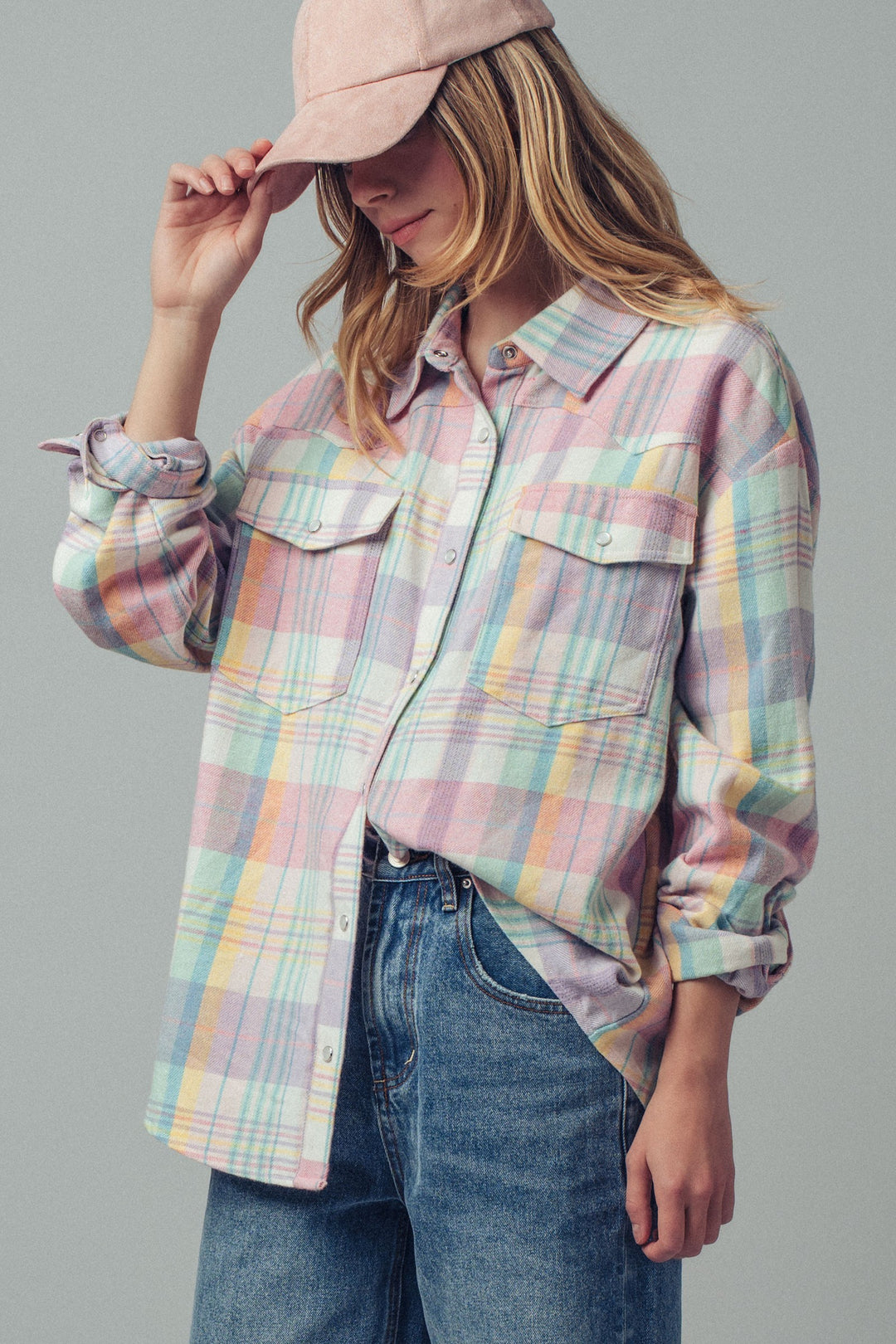 oversized plaid button up flannel shirt w pockets - default (additional view)