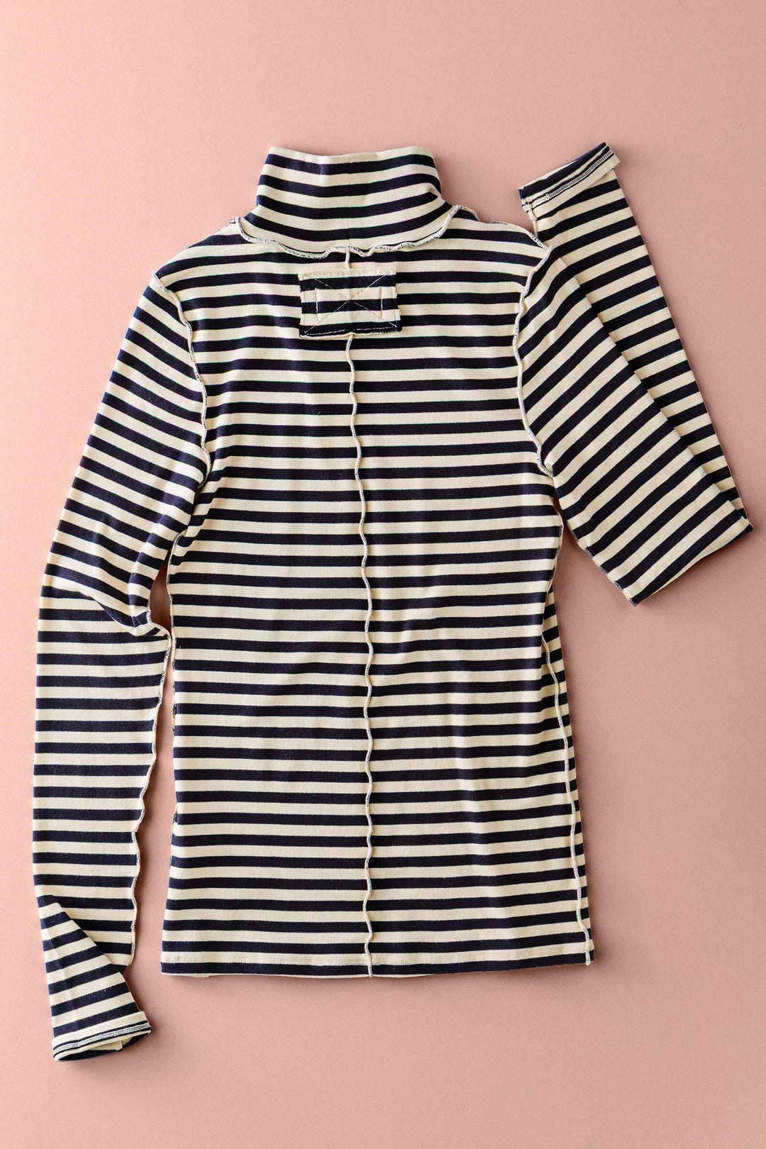 classic striped long sleeve turtleneck top - ivory black