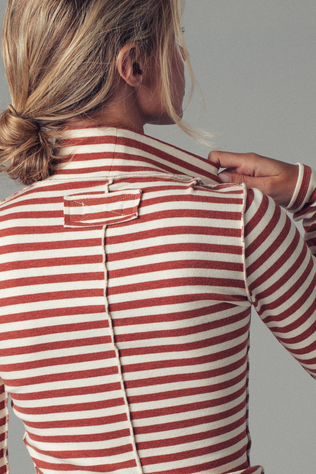 classic striped long sleeve turtleneck top - ivory rust (additional view)