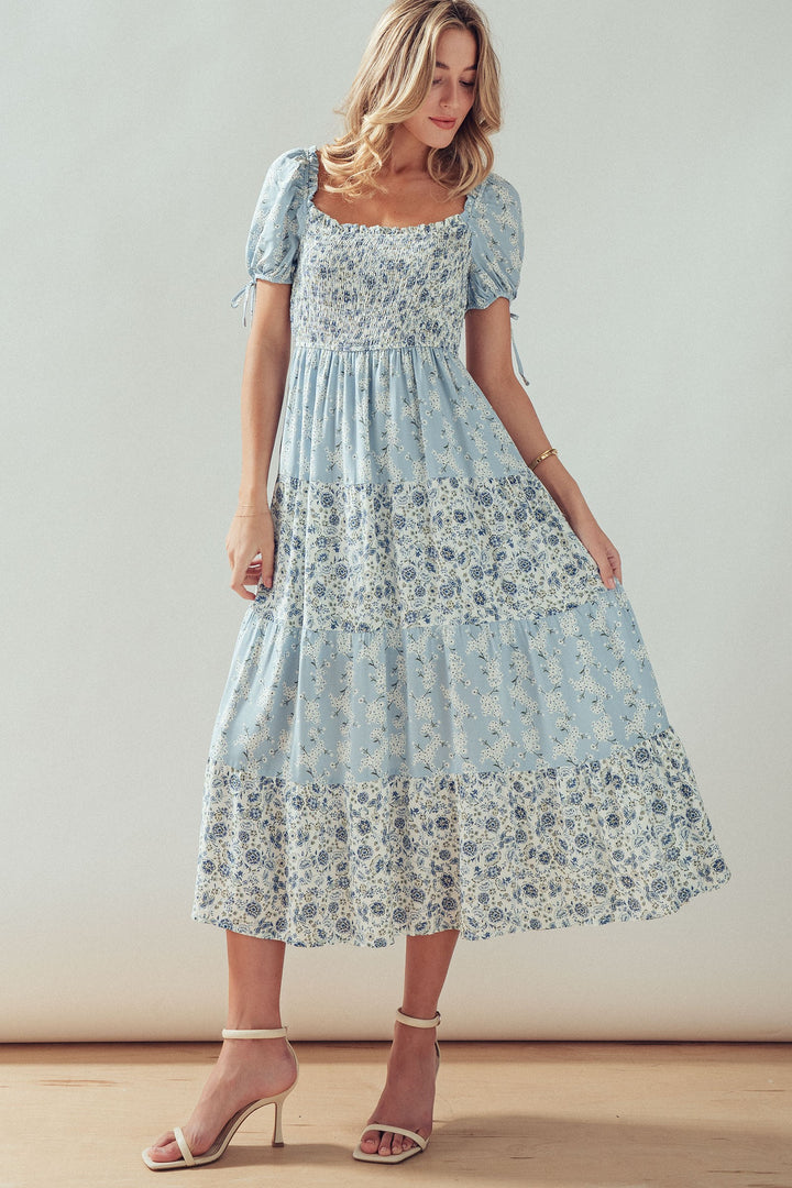 floral smocked midi dress - lt blue multi