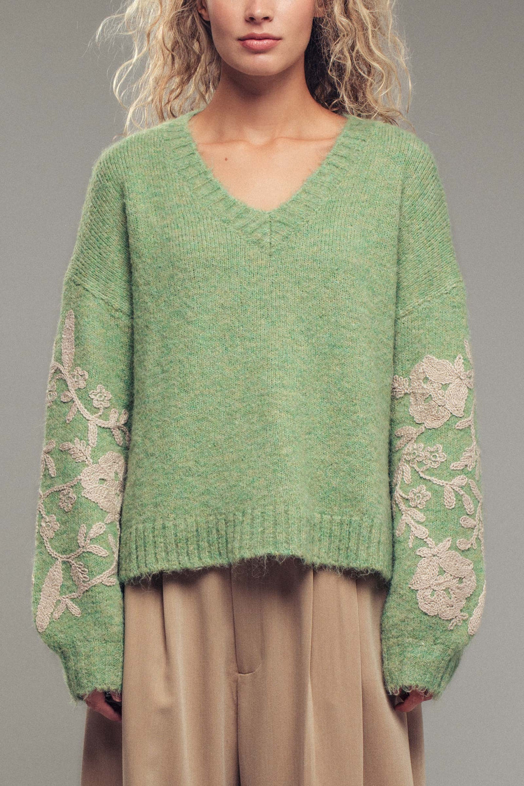 embroidered v neck sweater - green (additional view)
