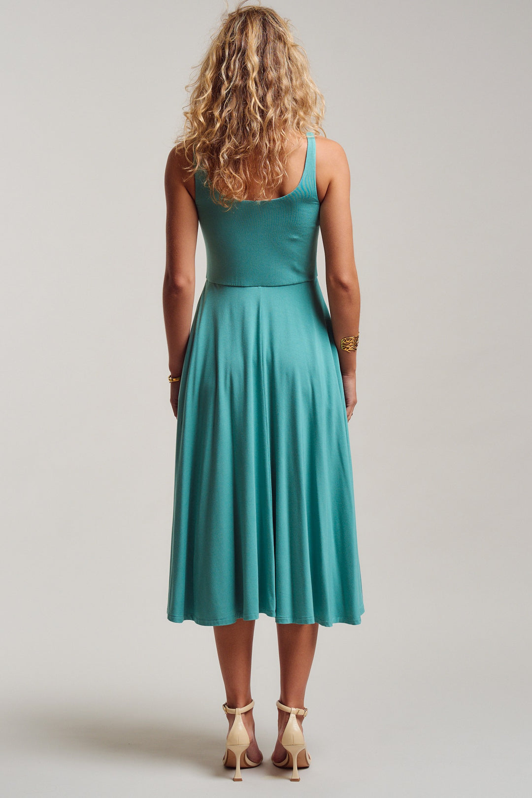 scoop neck flare midi dress - moss green (additional view)