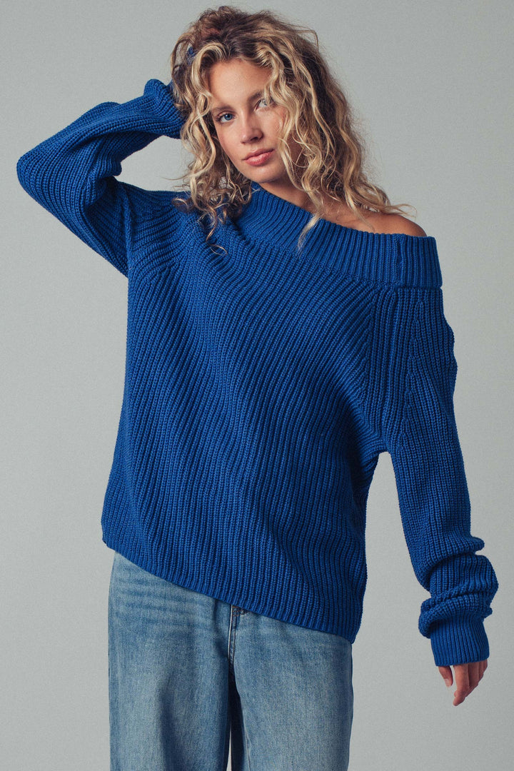 Relaxed Ribbed Knit Sweater Top