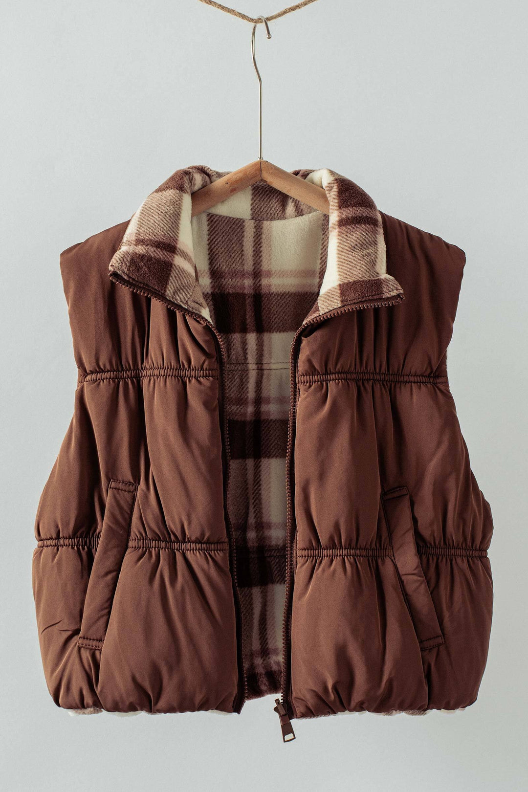 reversible puffer vest - mocha
