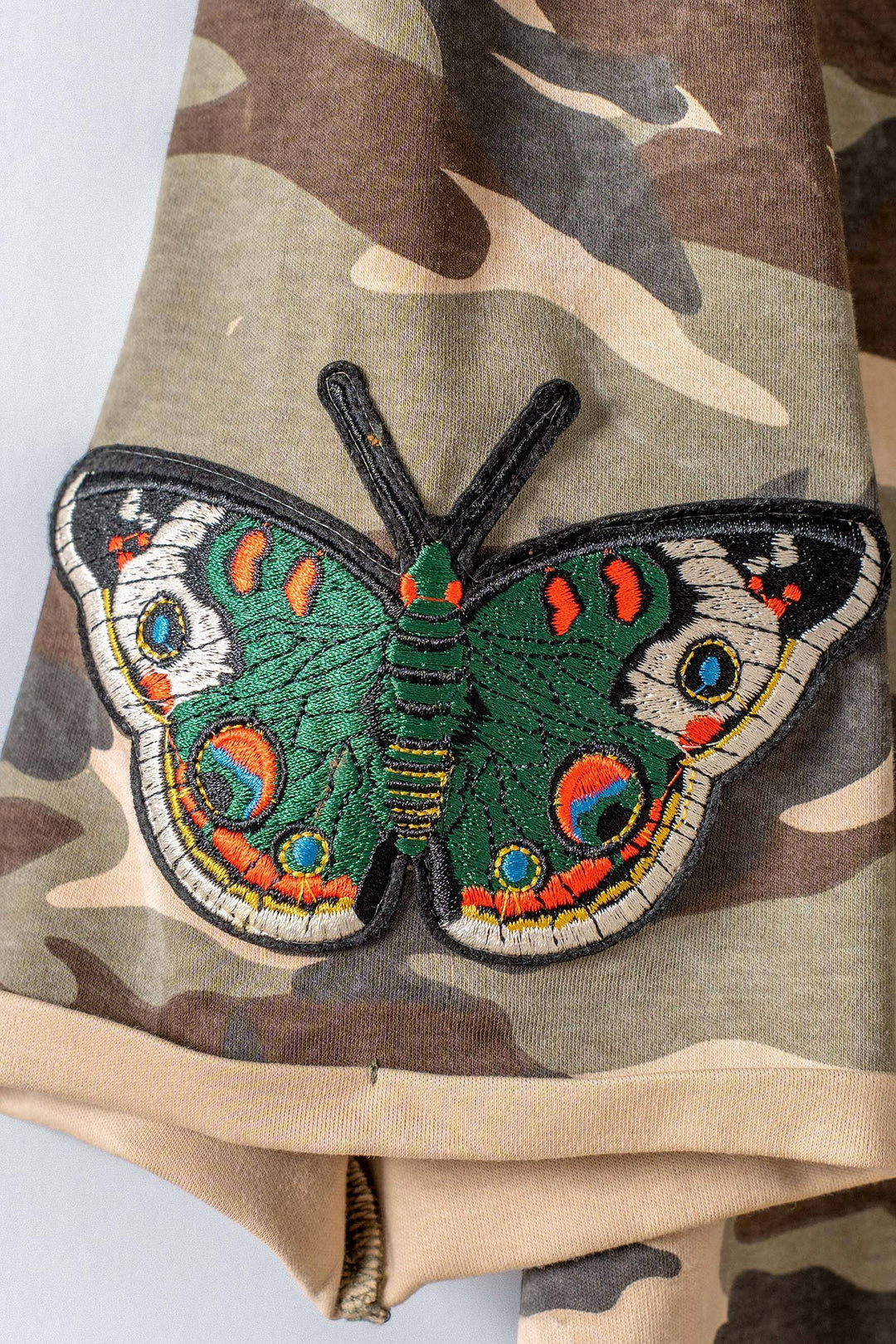 wildflower patched camo tee - camouflage (additional view)