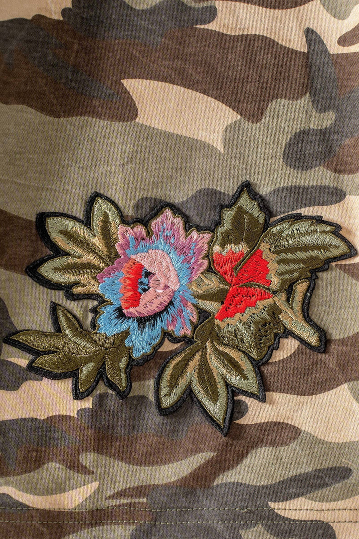 wildflower patched camo tee - camouflage (additional view)