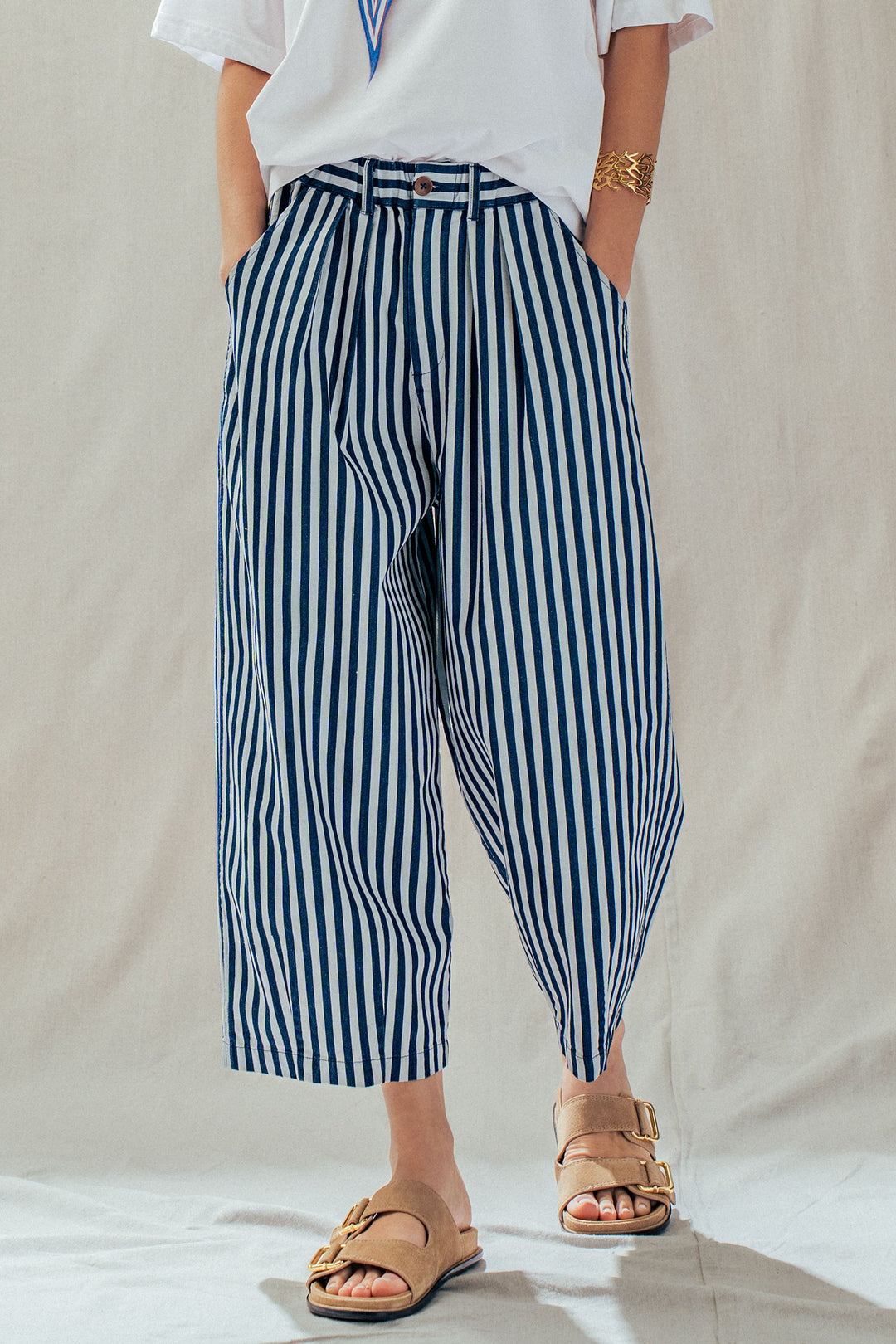 striped elastic waist wide leg crop pants - blue stripe