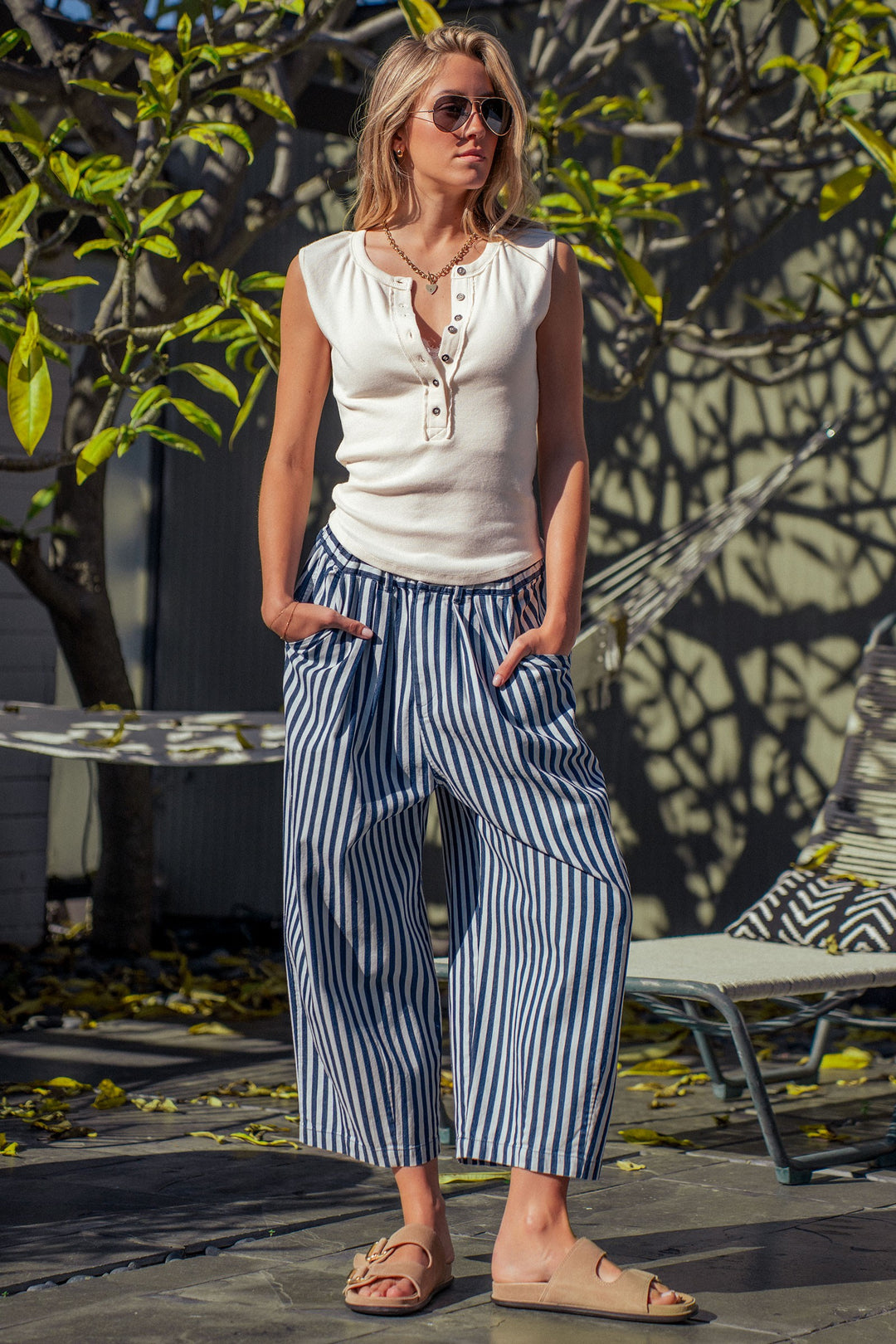 striped elastic waist wide leg crop pants - blue stripe (additional view)