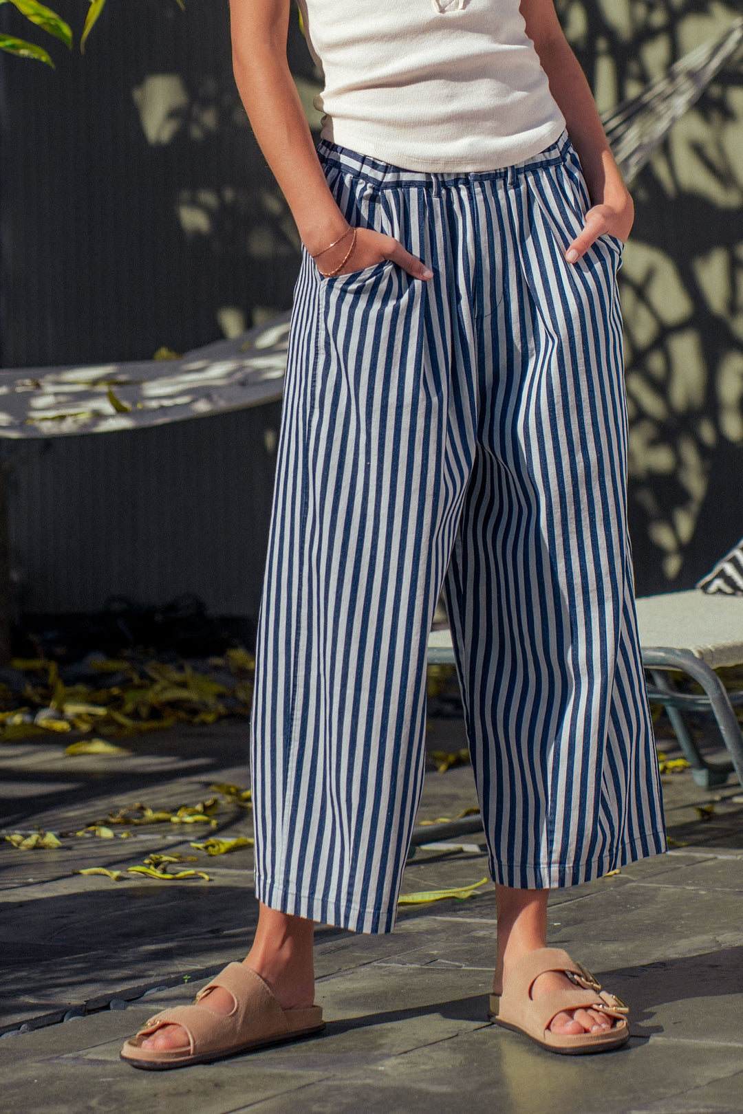 striped elastic waist wide leg crop pants - blue stripe (additional view)