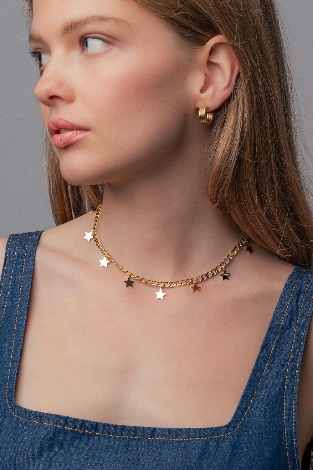 charm chain necklace - gold (additional view)