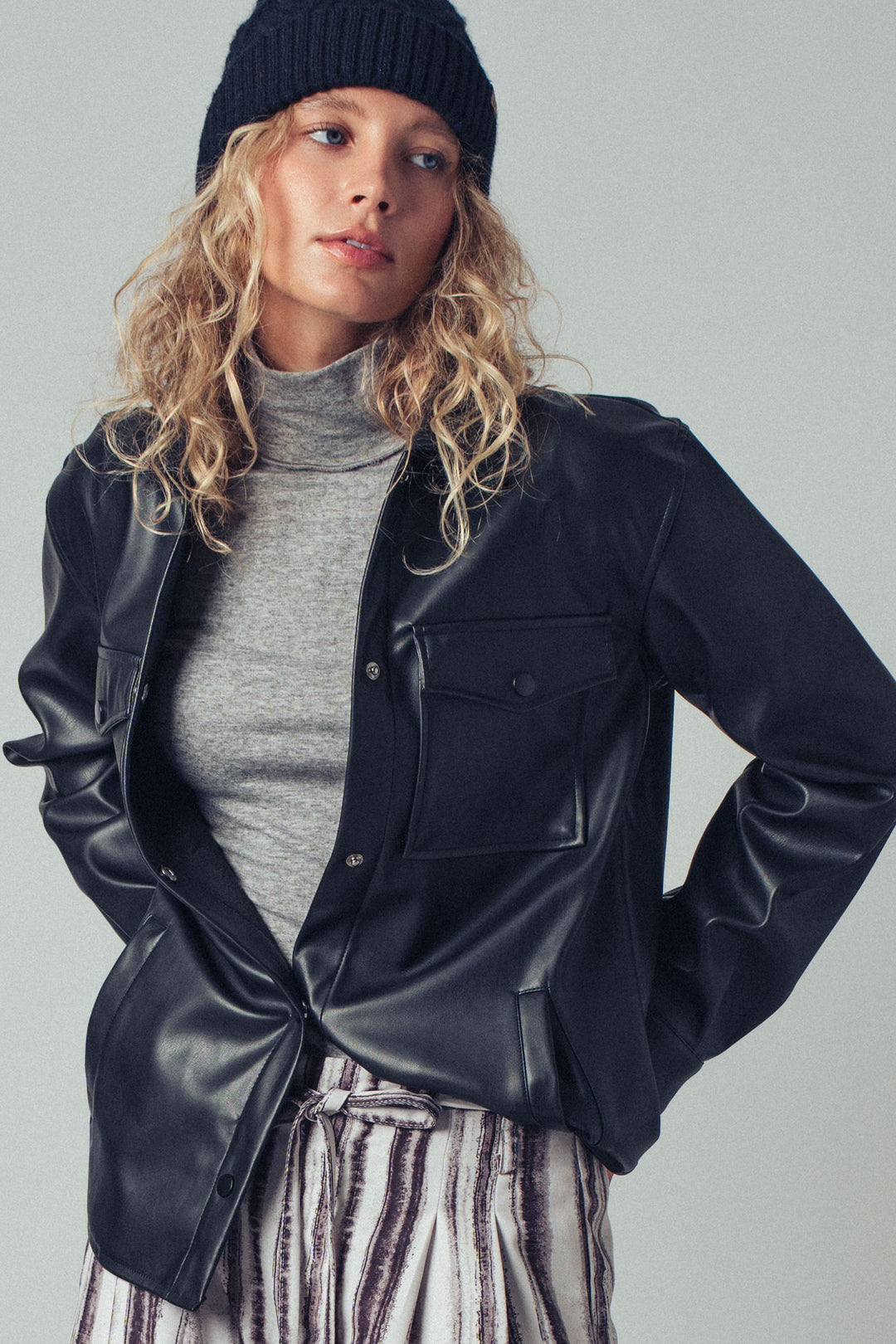 faux leather pocket shirt with snap closure - black (additional view)