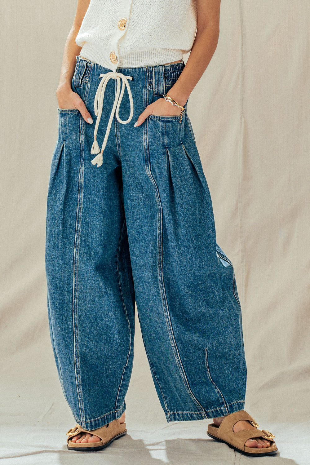 easy modern barrel leg pant - denim (additional view)