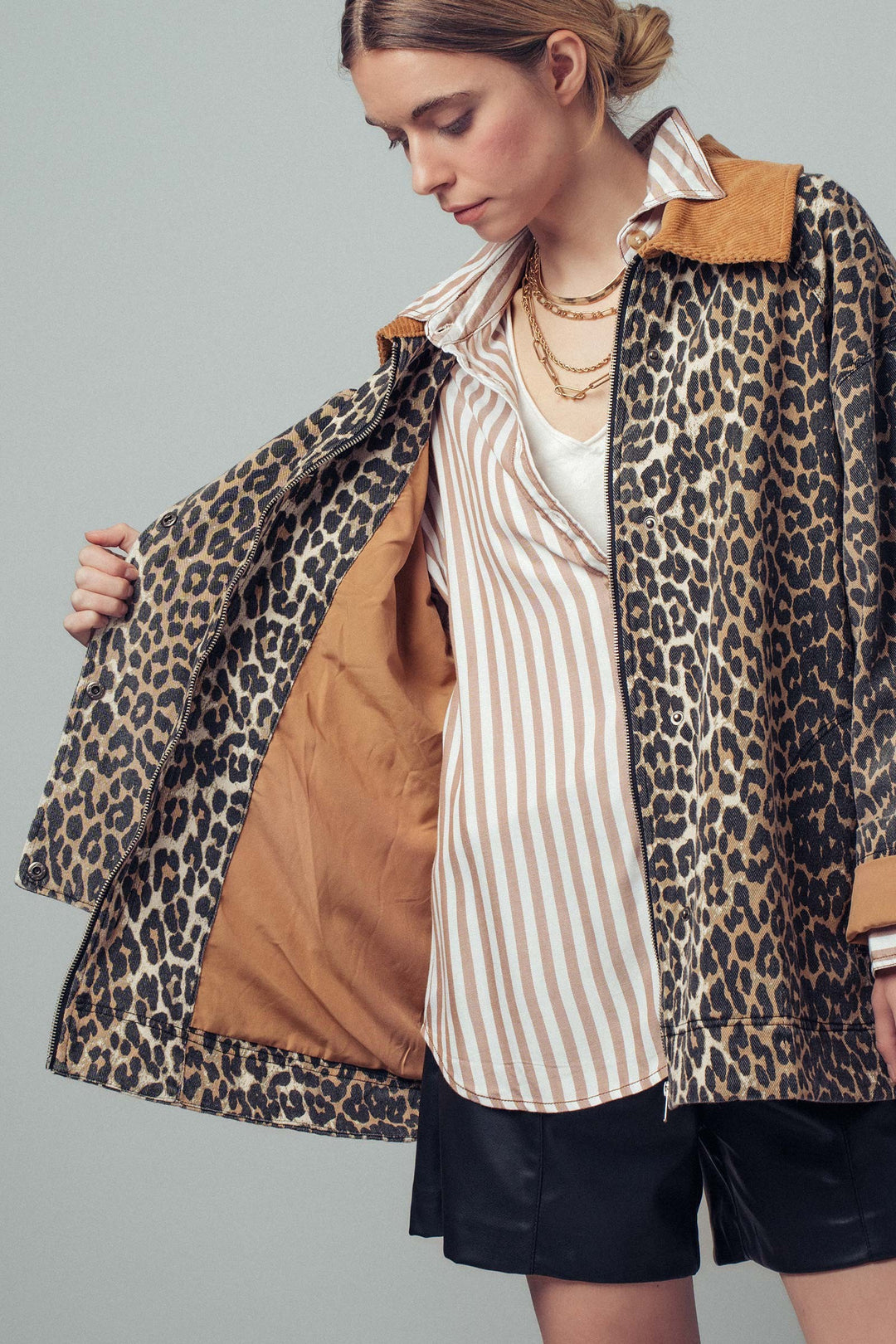 leopard print barn jacket with corduroy collar - leopard (additional view)