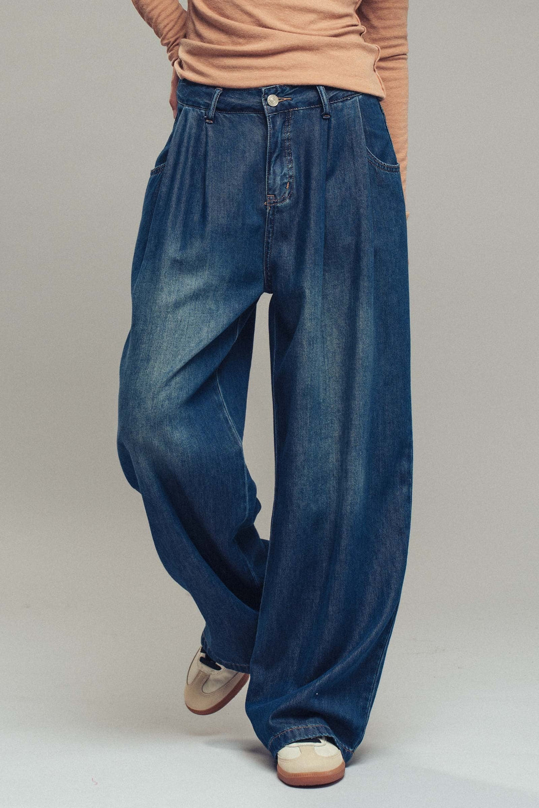 Relaxed Pleated Wide Leg Denim Trousers