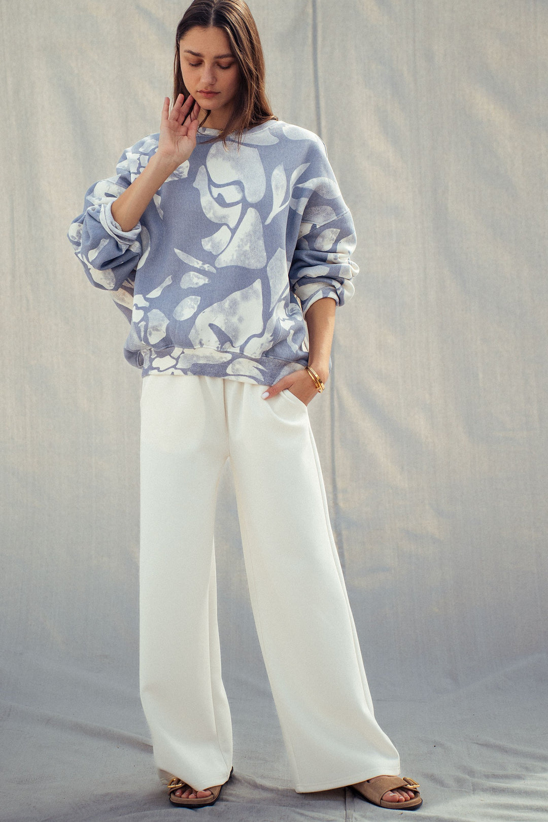 abstract all over print sweatshirt - vintage indigo (additional view)