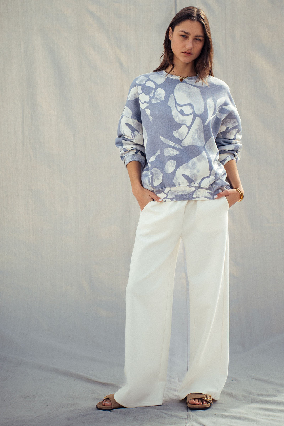 abstract all over print sweatshirt - vintage indigo (additional view)