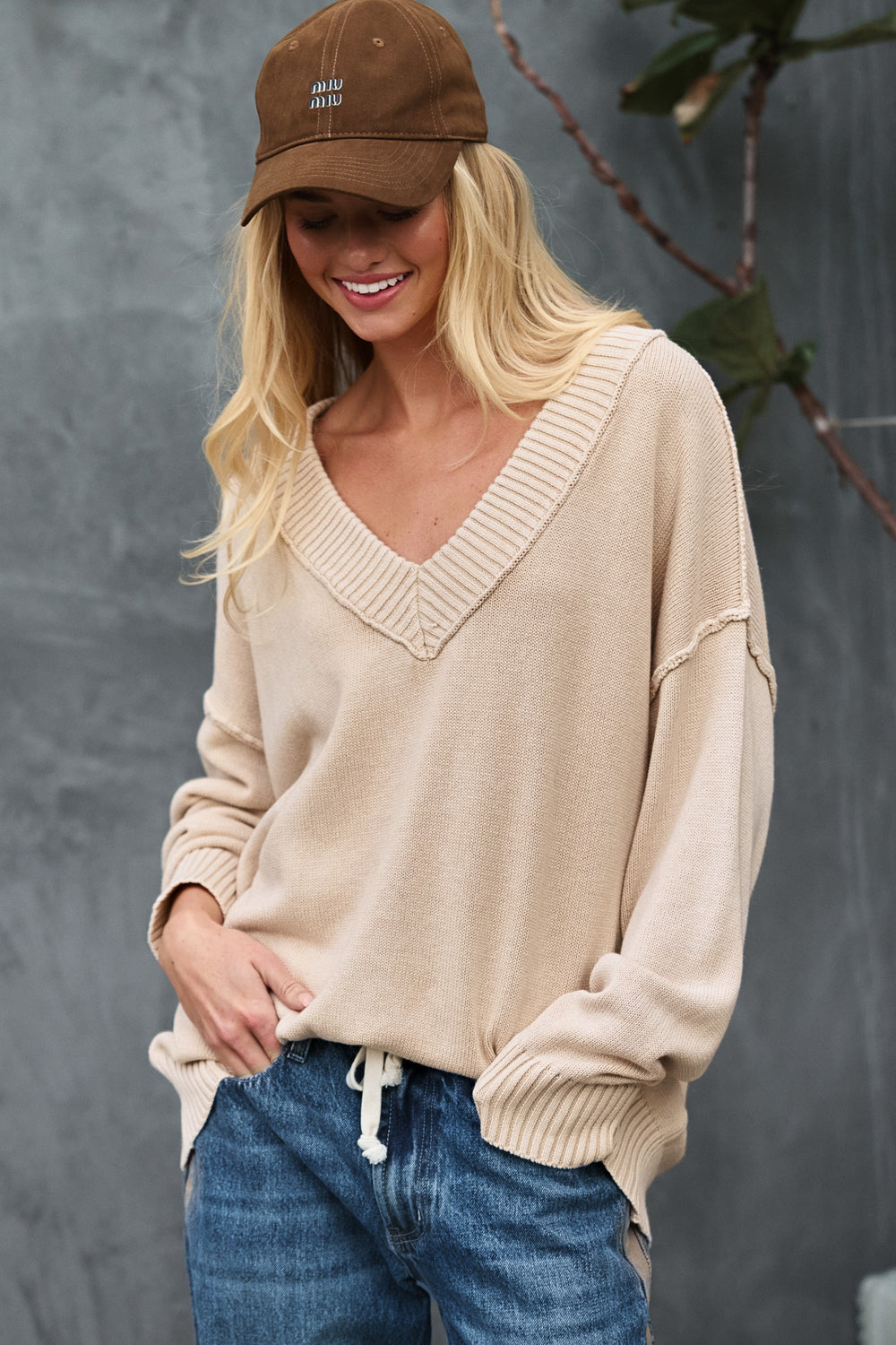 washed oversized v neck sweater - lt taupe