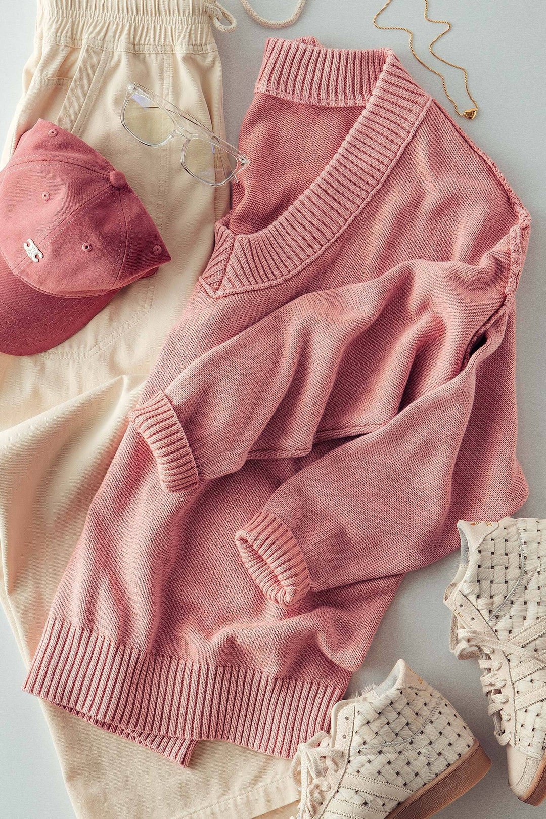 washed oversized v neck sweater - pink