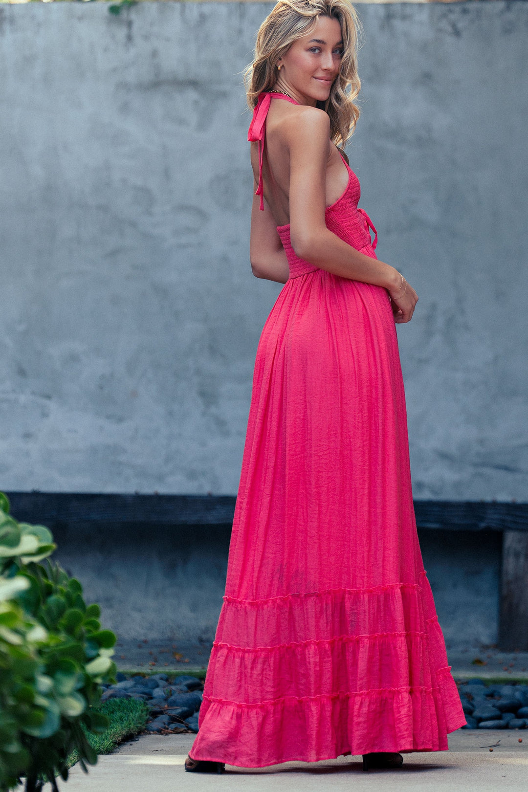 spring breeze halter maxi dress - coral red (additional view)